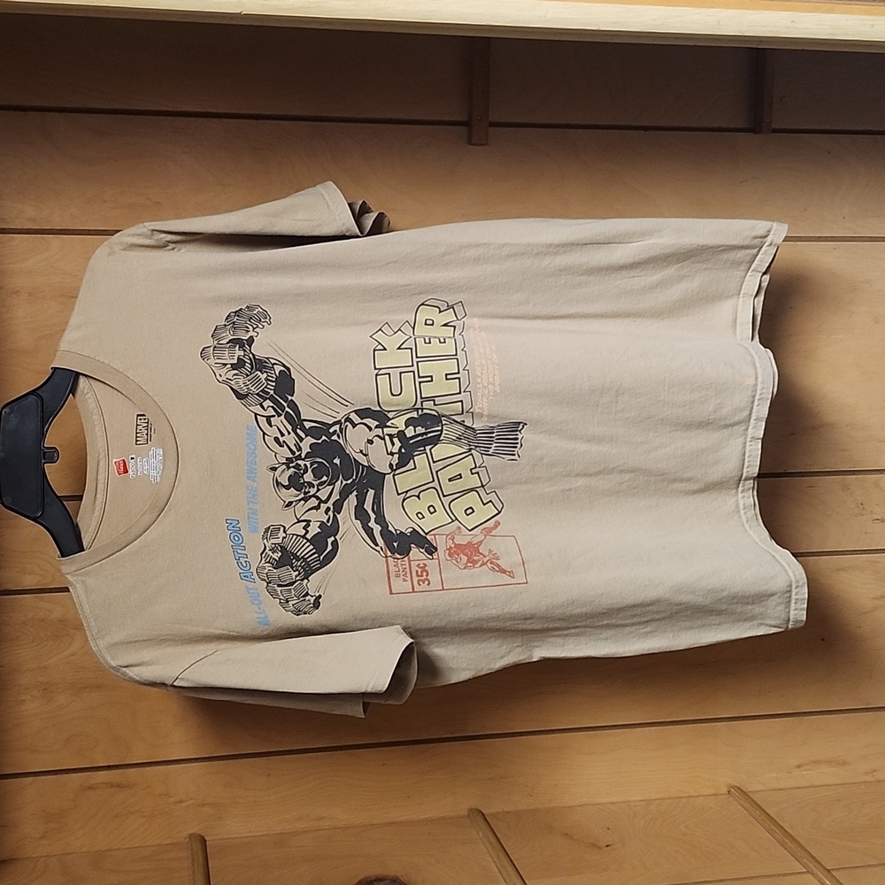XL Male Marvel Graphic Tee